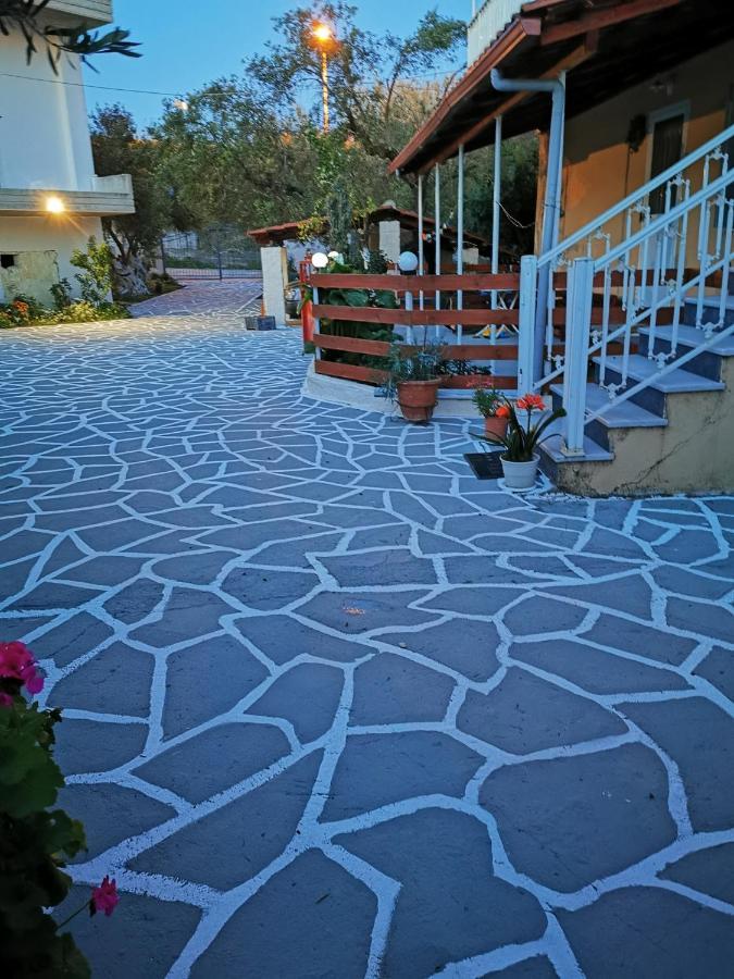 קנאלי Nikitas Apartment מראה חיצוני תמונה